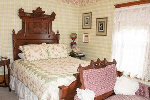 Scofield House B&B - Sturgeon Bay - Makuuhuone