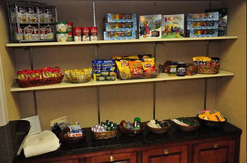 Homewood Suites by Hilton Charlotte Airport - Charlotte - Kauppa
