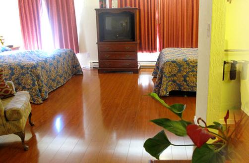Flagstone Motel - Port Angeles - Makuuhuone