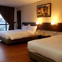 906 Riverside Hotel Malacca