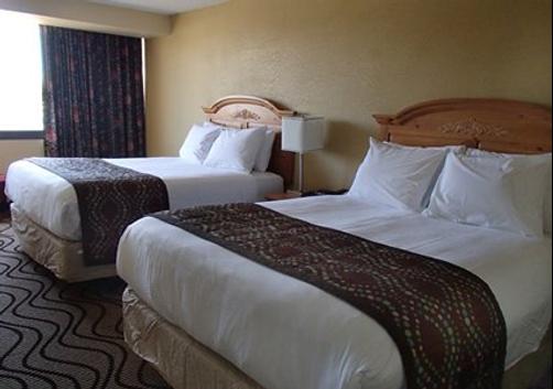 Clarion Hotel Airport & Conference Center - Charlotte - Makuuhuone