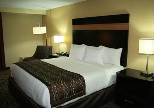 Clarion Hotel Airport & Conference Center - Charlotte - Makuuhuone