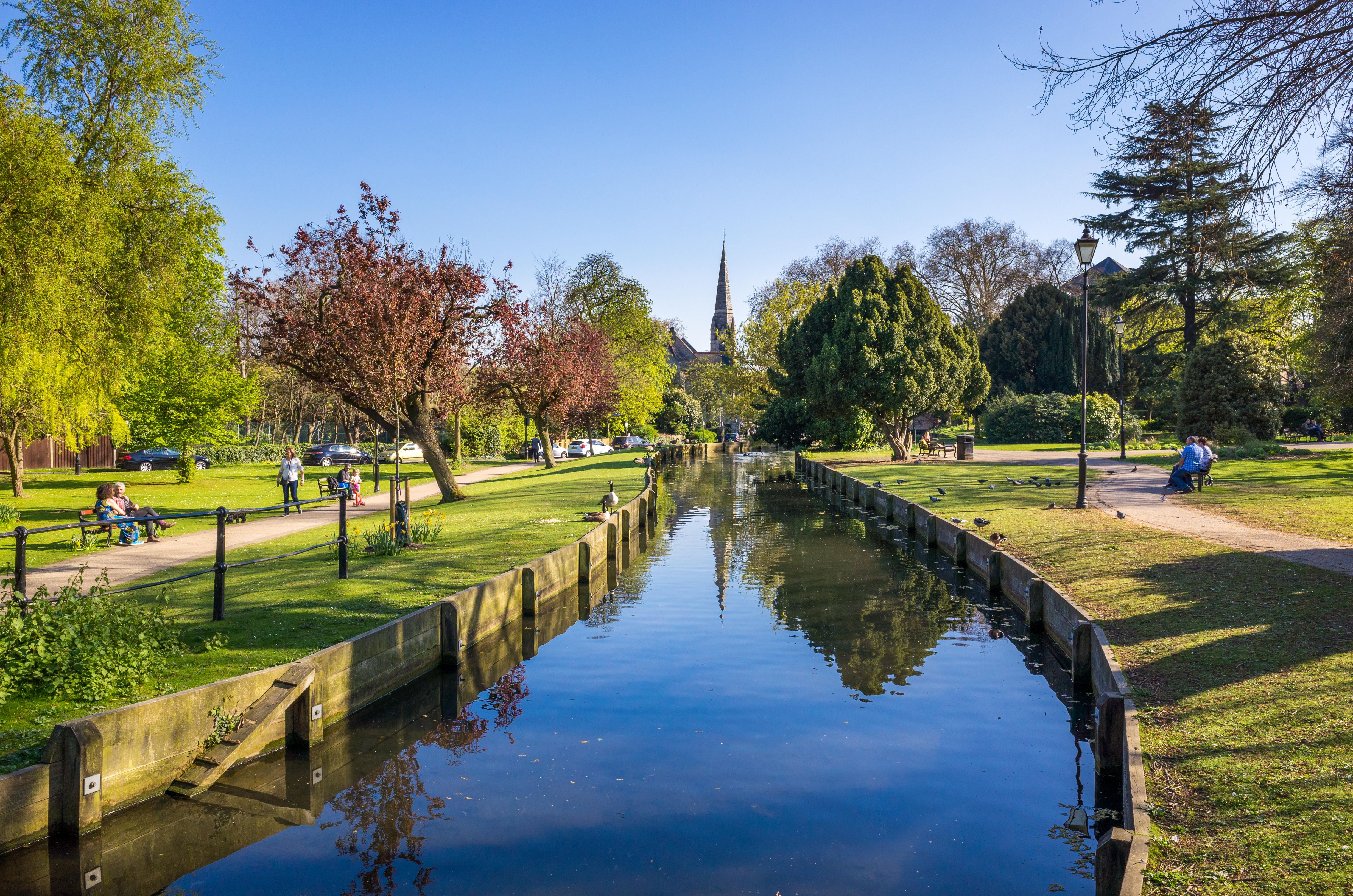 Enfield autonvuokraukset