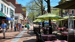 Hotellit lähellä Charlottesville Albemarle lentokenttä