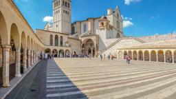 Assisi hotellit lähellä Duomo di San Rufino