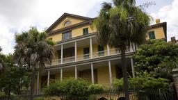 Charleston hotellit lähellä Aiken-Rhett House
