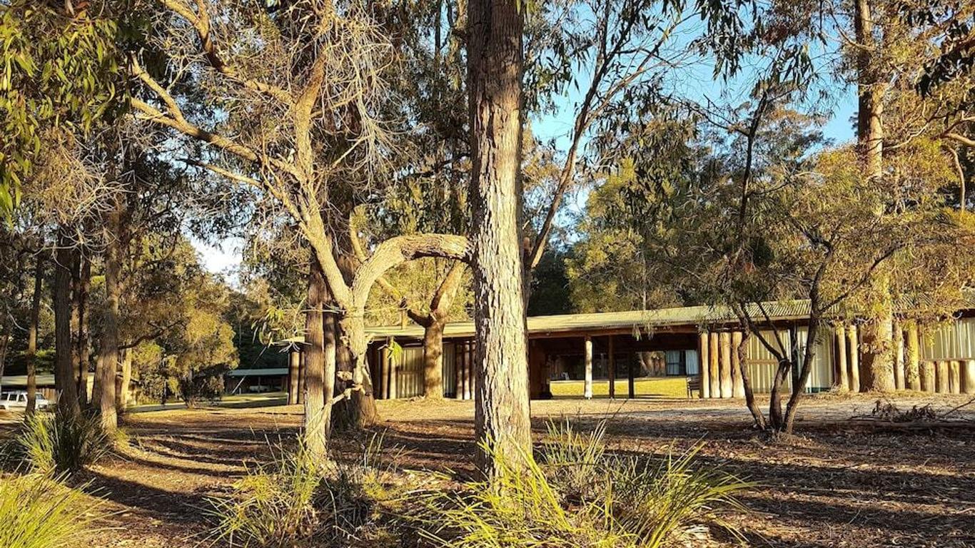 Woodbine Park Eco Cabins