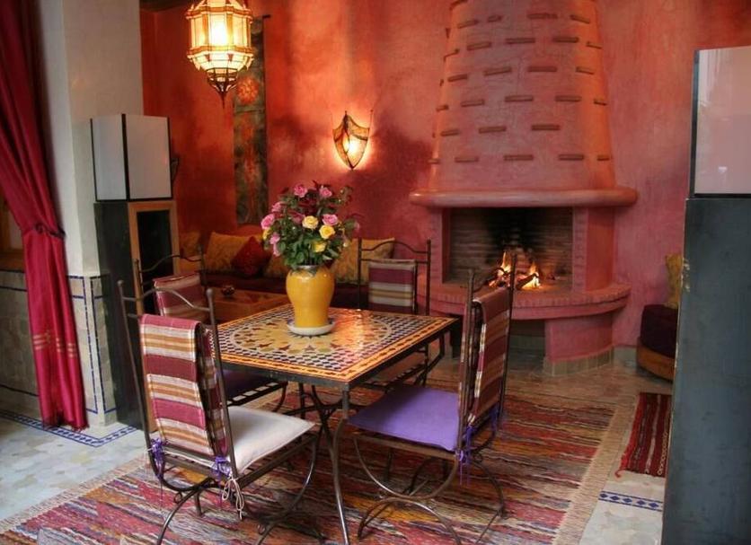 Ruokailuhuone Valokuva