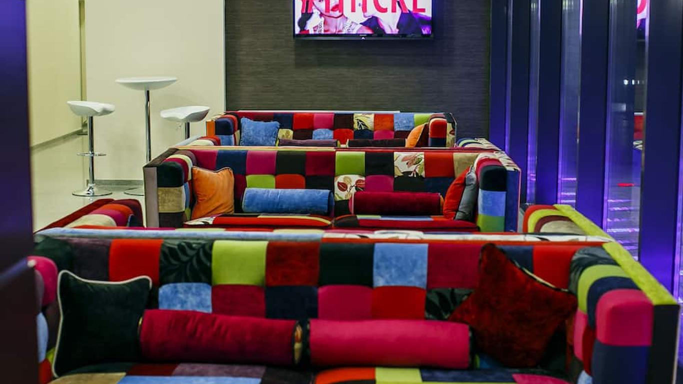 Boutique Hotel's III