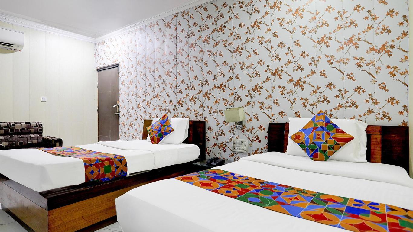 Hotel Rahul