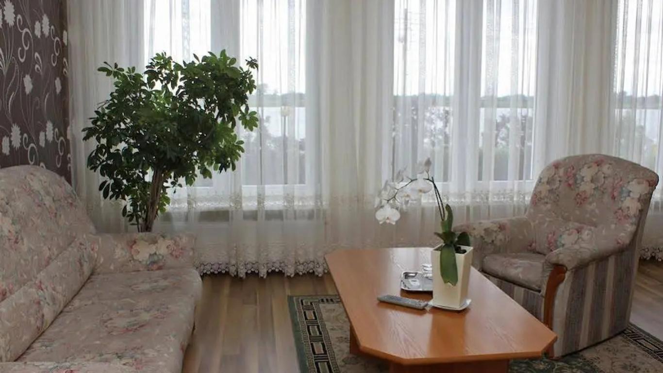 Hotel Renusz