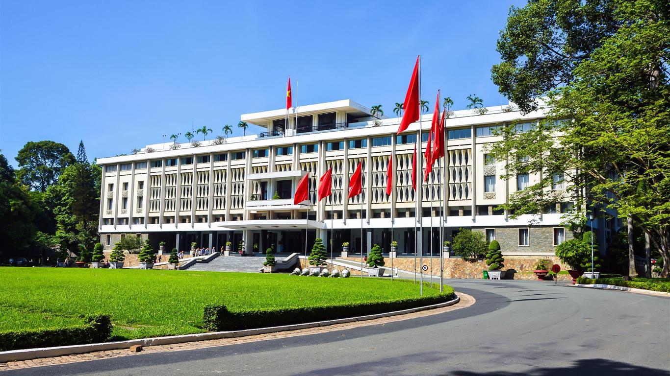 Valentine Hotel