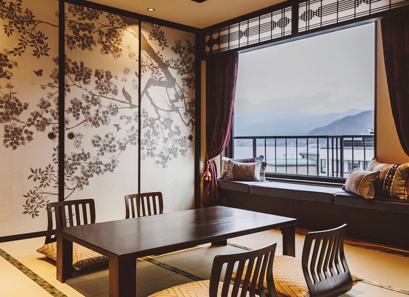 Ruokailuhuone Valokuva