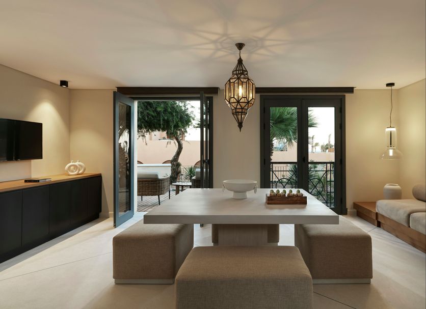 Ruokailuhuone Valokuva