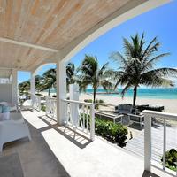 White House - New & Exclusive Luxury Beachfront Villa - Private White Sand Beach