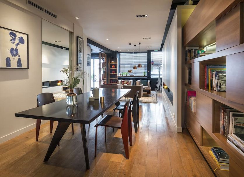 Ruokailuhuone Valokuva