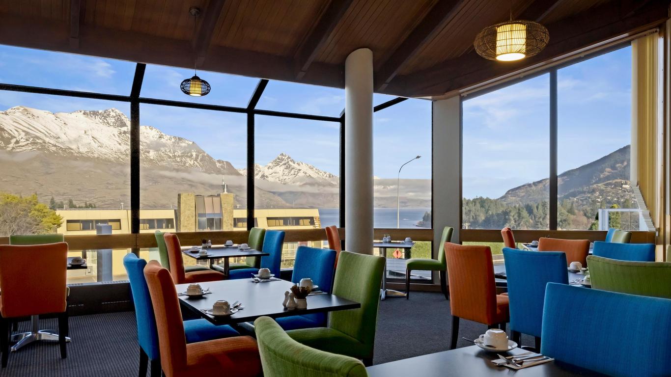 Copthorne Hotel & Apartments Queenstown Lakeview