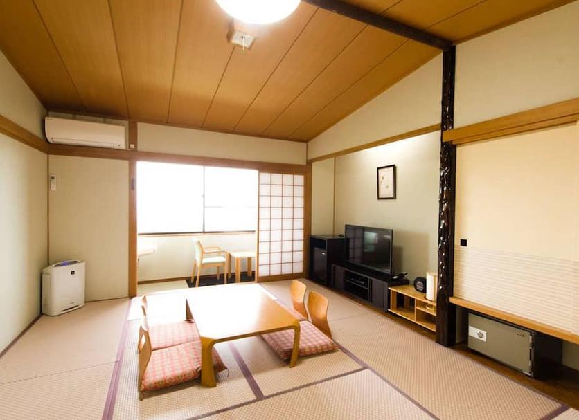 Ruokailuhuone Valokuva