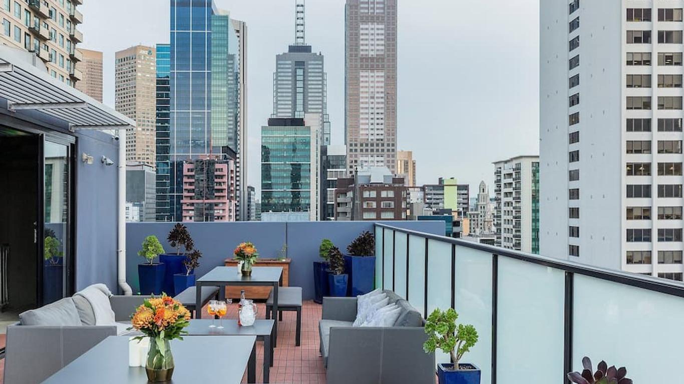 Vibrant Serviced Apartments in Melbourne