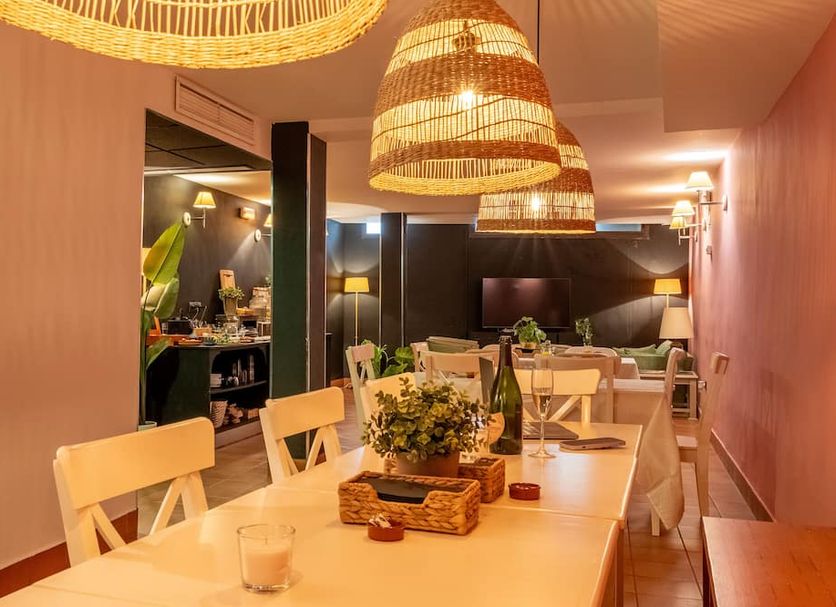 Ruokailuhuone Valokuva