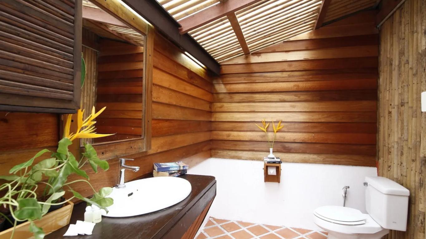 Chunut House Resort