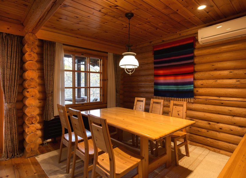 Ruokailuhuone Valokuva