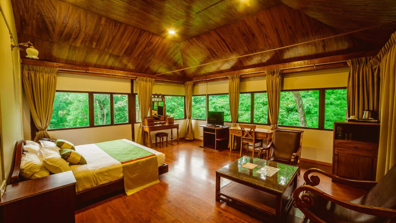 Deep Woods Resort