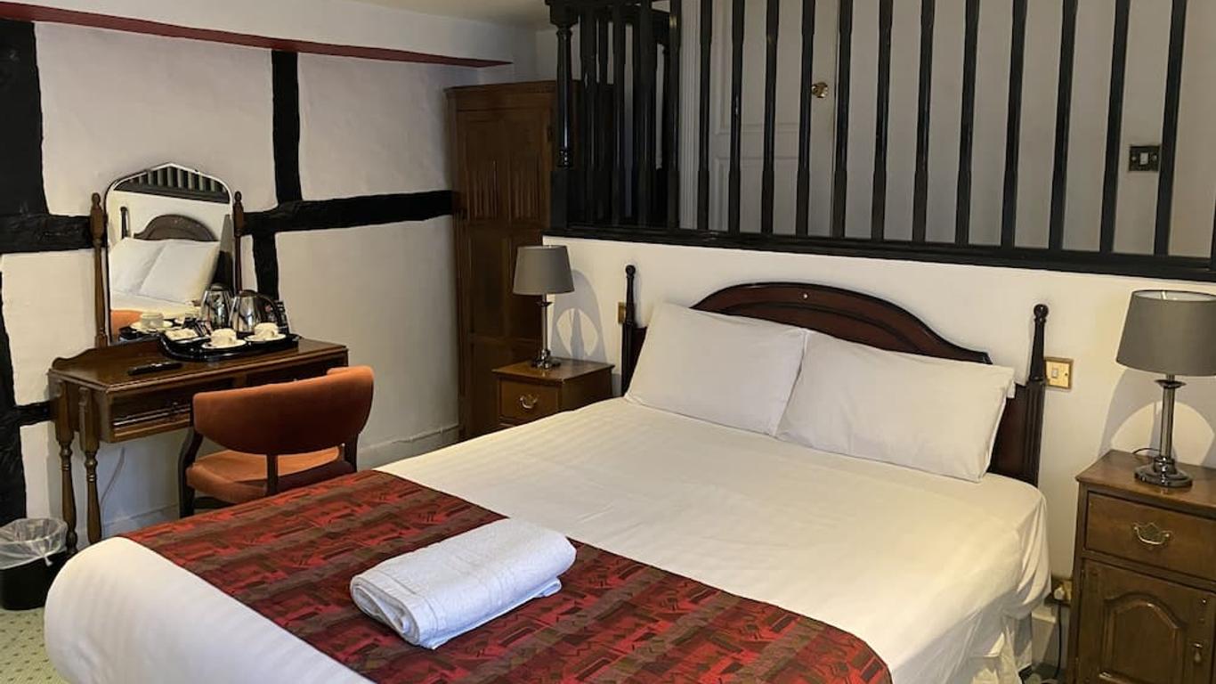 The George Hotel