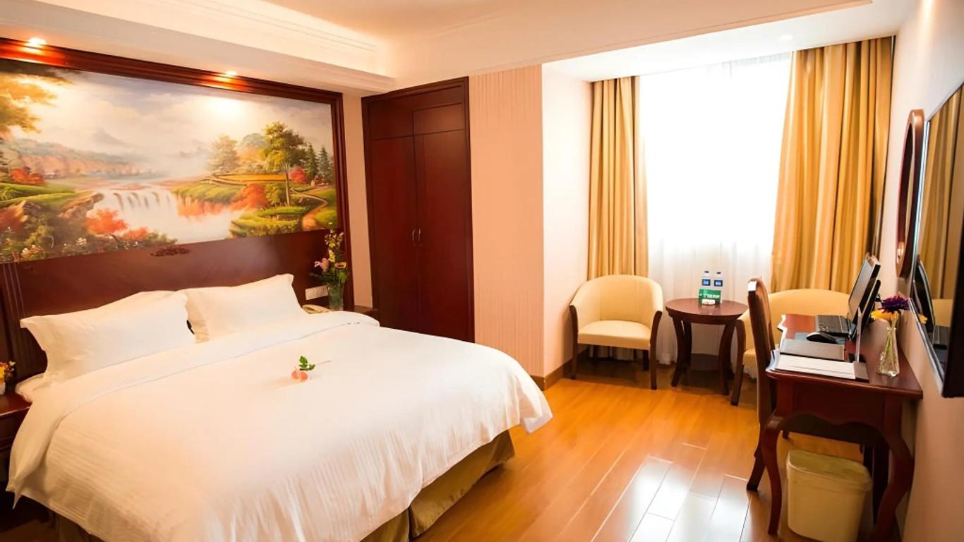 Greentree Inn Shanghai Waigaoqiao Free Trade Zone Express Hotel