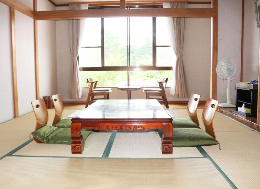 Ruokailuhuone Valokuva