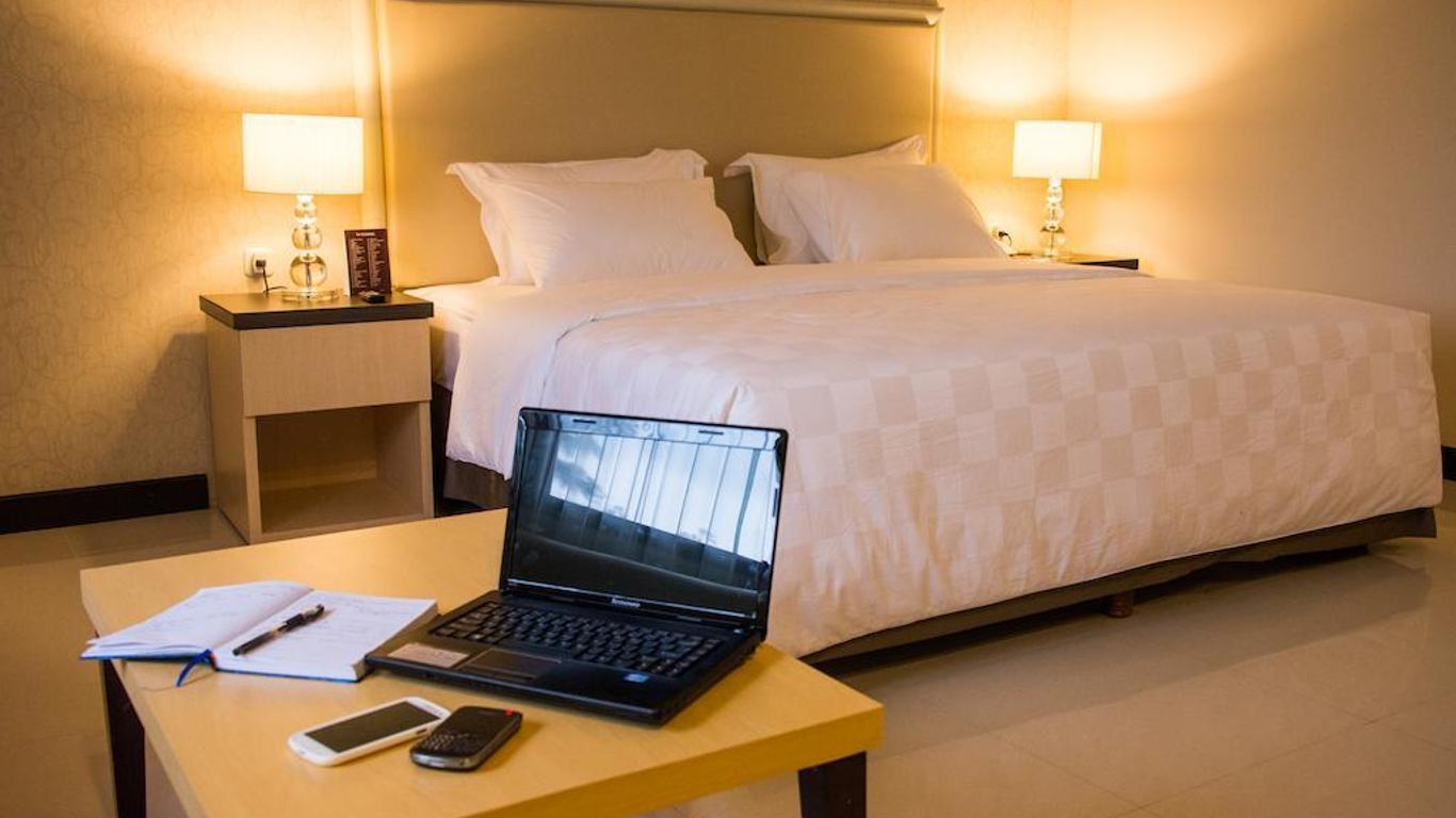 Bella Hotel Surabaya