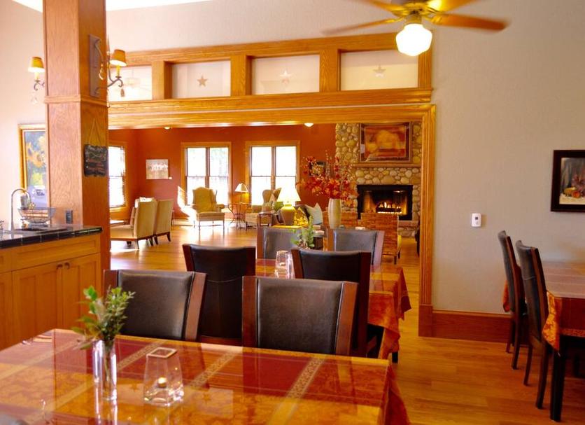 Ruokailuhuone Valokuva