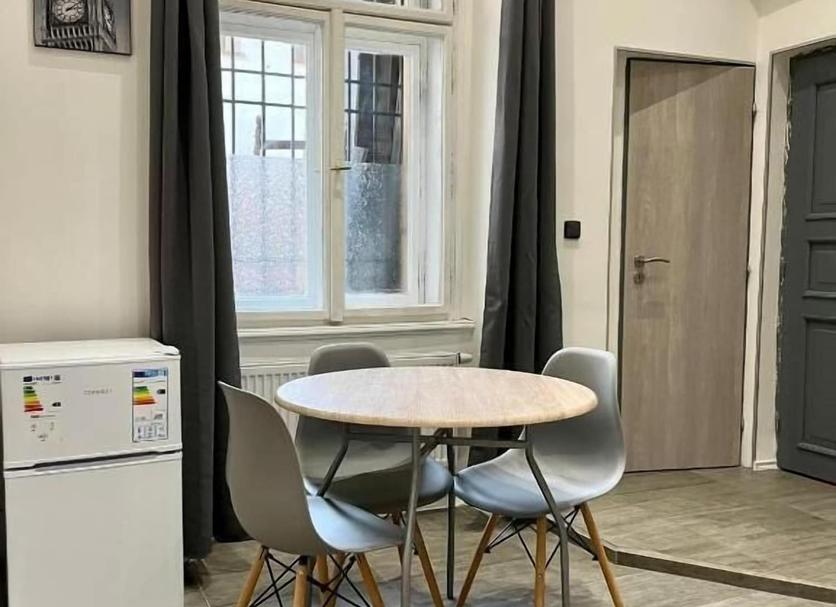 Ruokailuhuone Valokuva