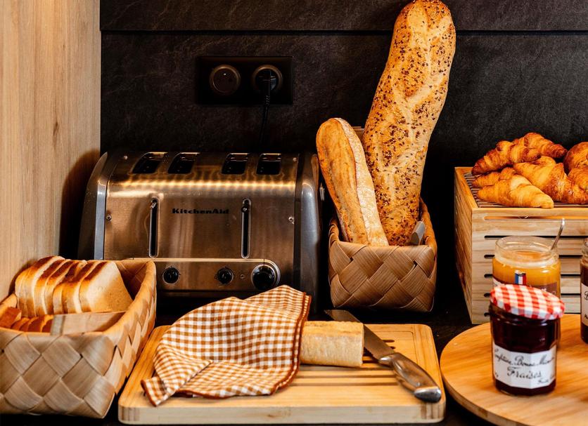 Ruokailuhuone Valokuva