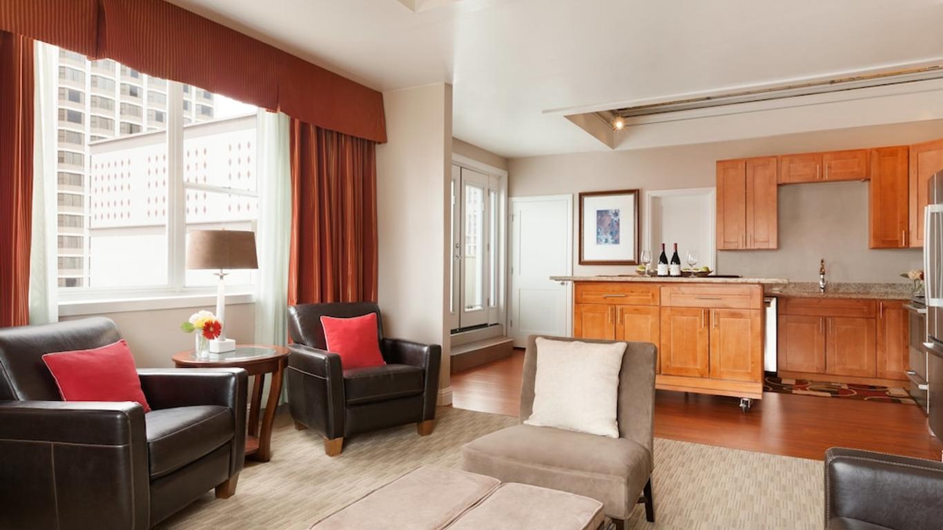 Executive Hotel Vintage Court