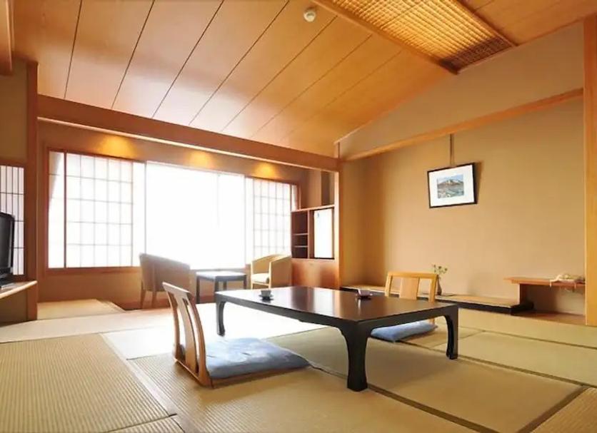 Ruokailuhuone Valokuva