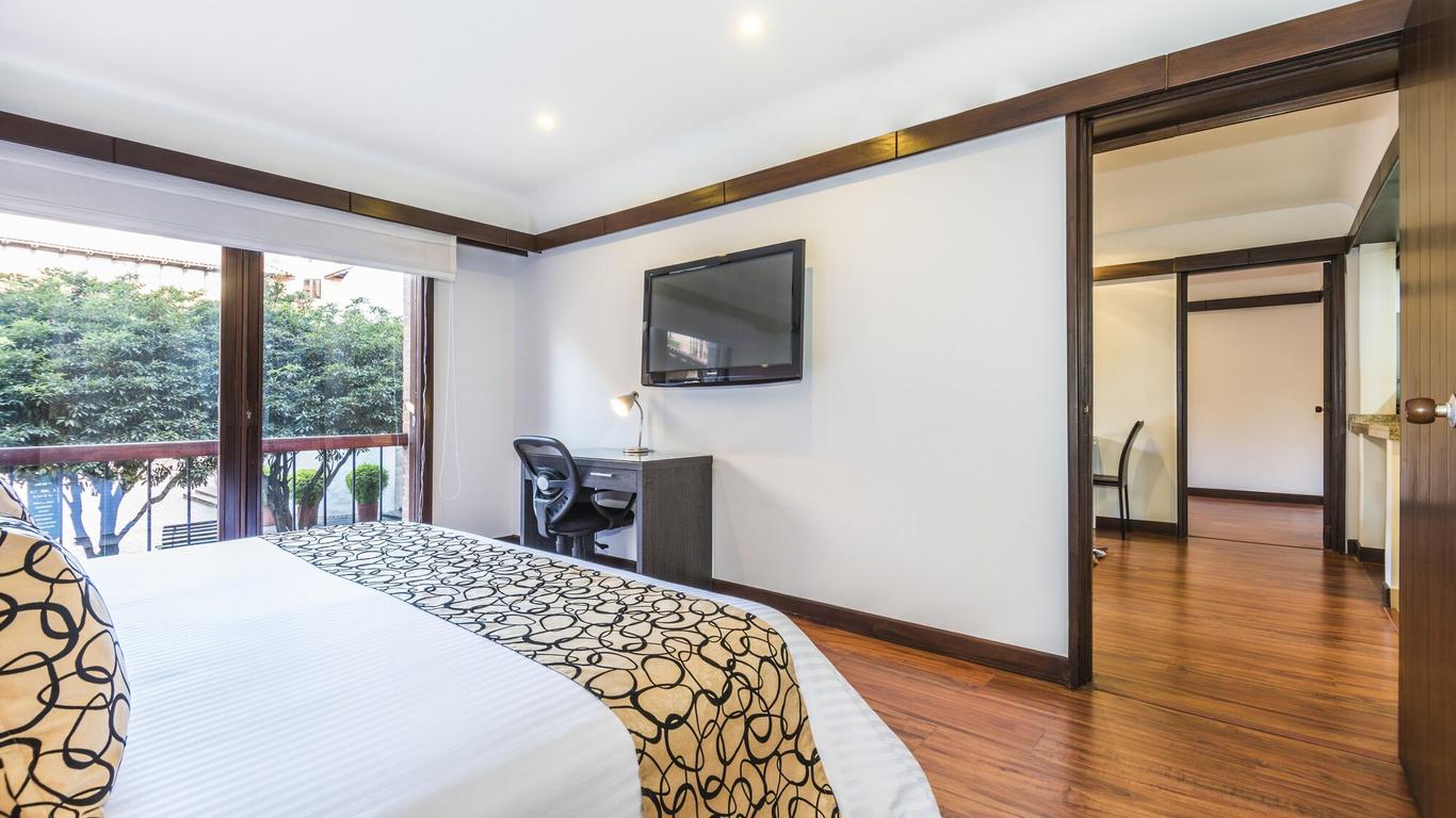 Travelers Condominio Plenitud