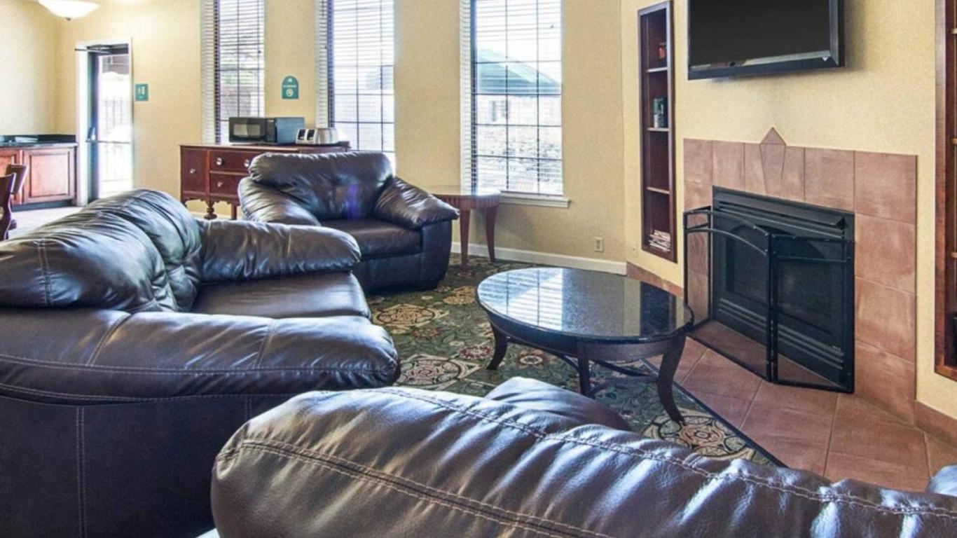 Extended Studio Suites Hotel