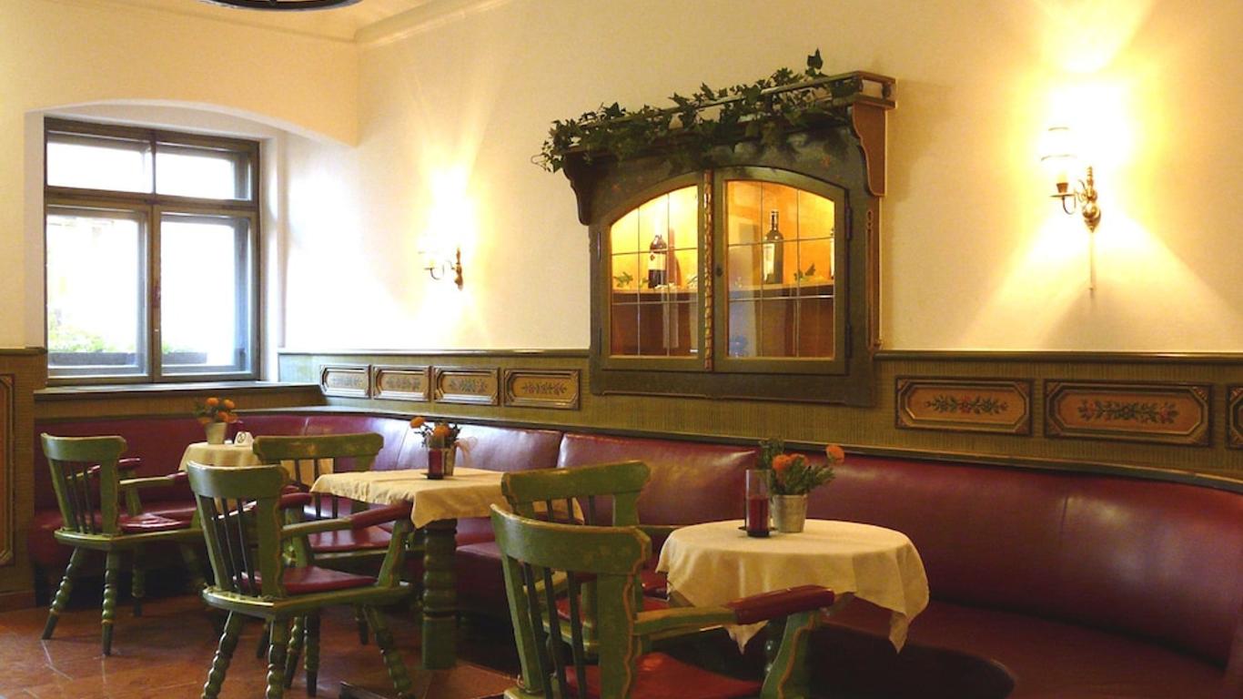 Hotel Schwarzes Roessl
