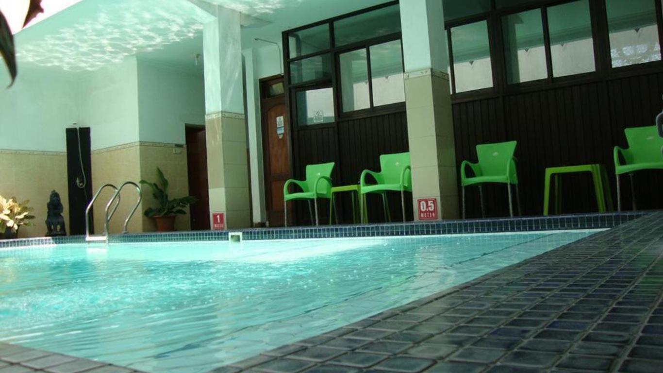 Gloria Amanda Hotel Yogyakarta