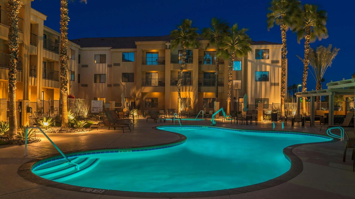 Courtyard Palm Desert
