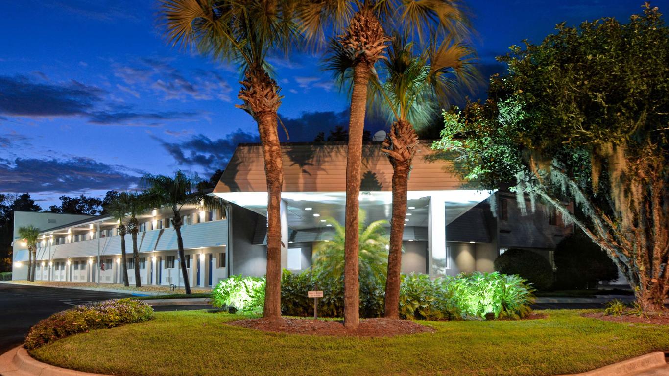 Studio 6 Jacksonville - Baymeadows