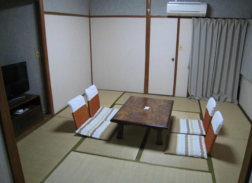 Ruokailuhuone Valokuva