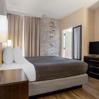Best Western Plus St. Christopher Hotel