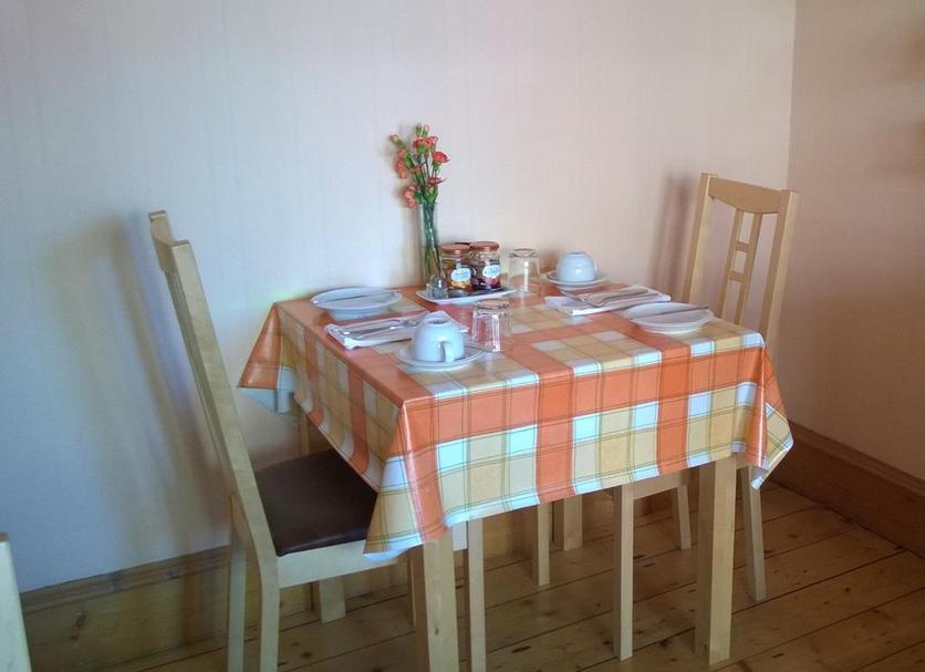 Ruokailuhuone Valokuva