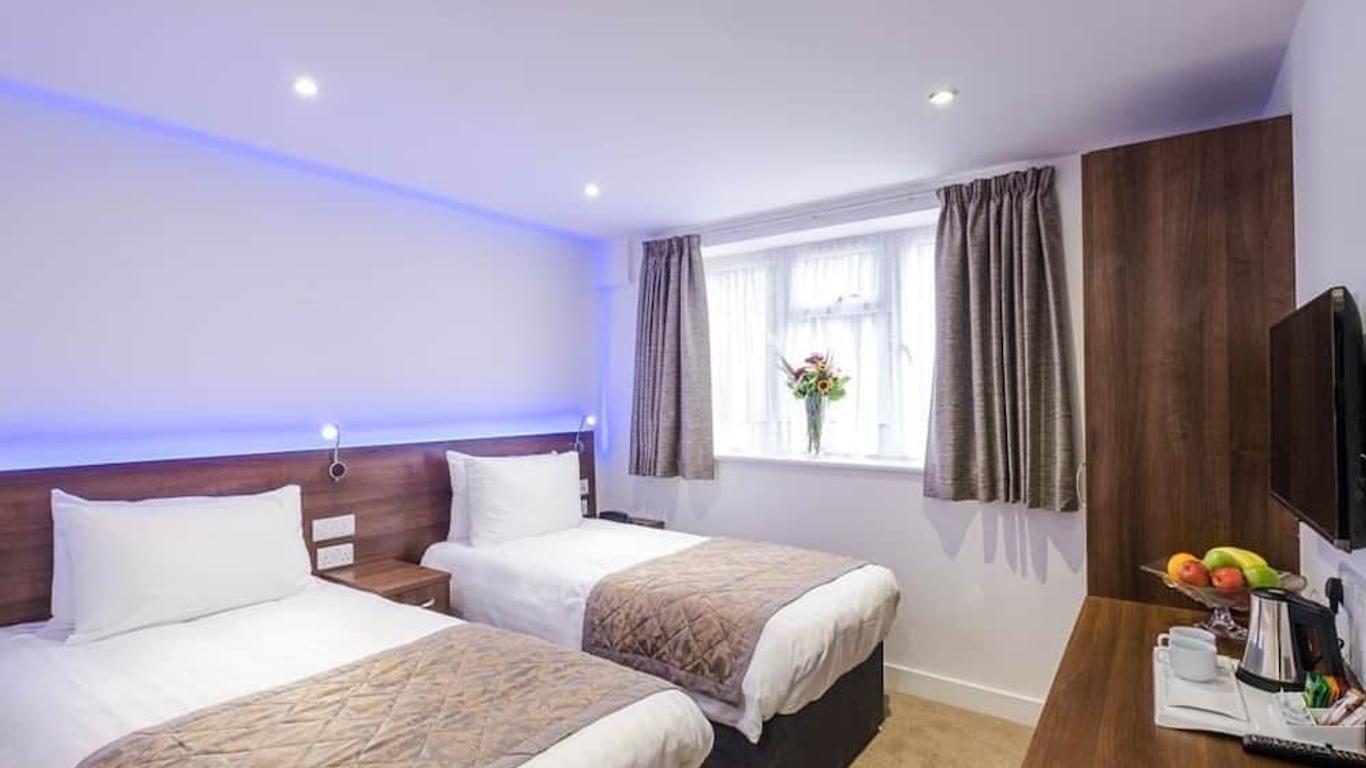 Signature Hotel London