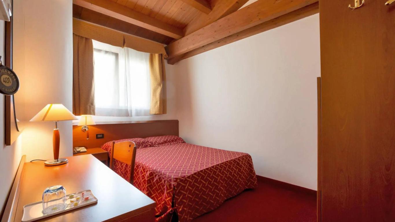 Hotel Marzia Holiday Queen