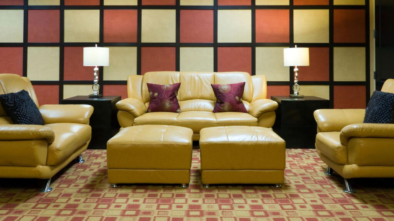 Holiday Inn Express & Suites Columbia-Fort Jackson