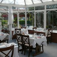 Chester Court Hotel