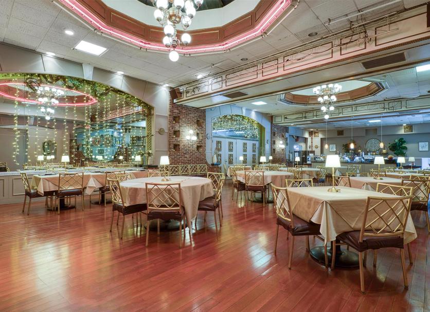 Ruokailuhuone Valokuva